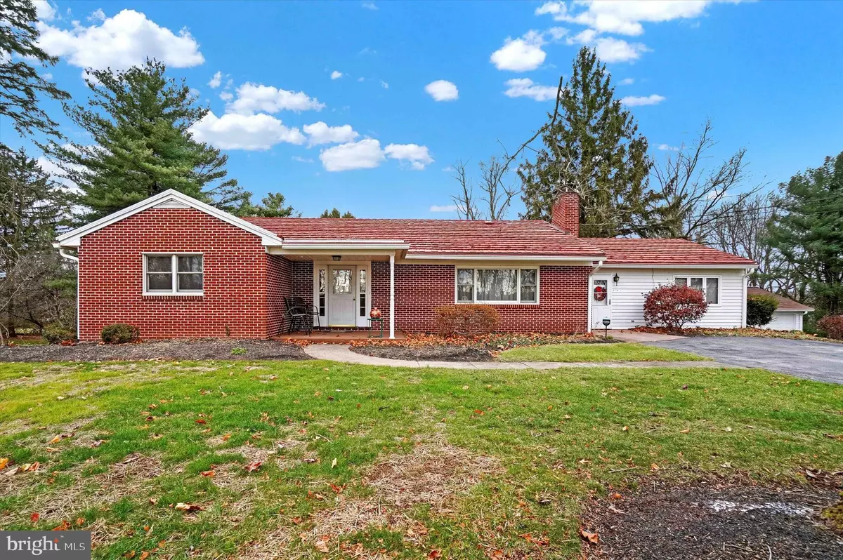 Etters, PA 17319,205 PLEASANT VIEW DR