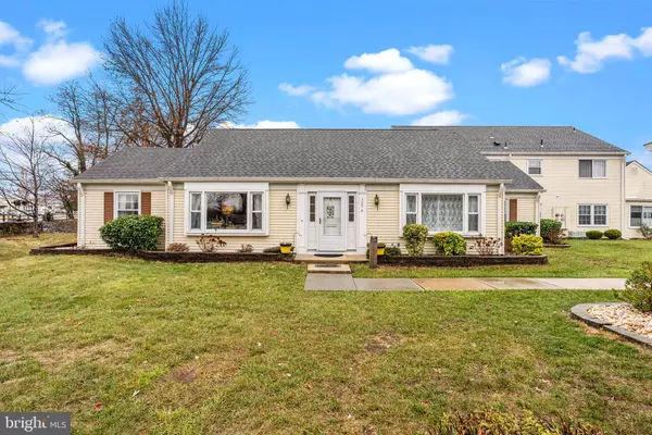 Monroe Township, NJ 08831,329-A NANTUCKET LN