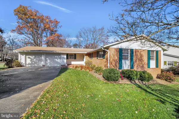10354 COMMONWEALTH BLVD, Fairfax, VA 22032