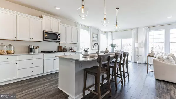 Hazlet, NJ 07730,89 BRISCOE TERRACE EAST