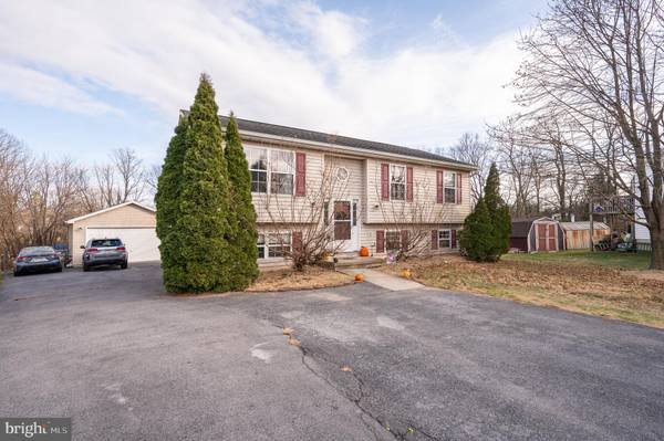 Martinsburg, WV 25405,112 ARBUTUS LN