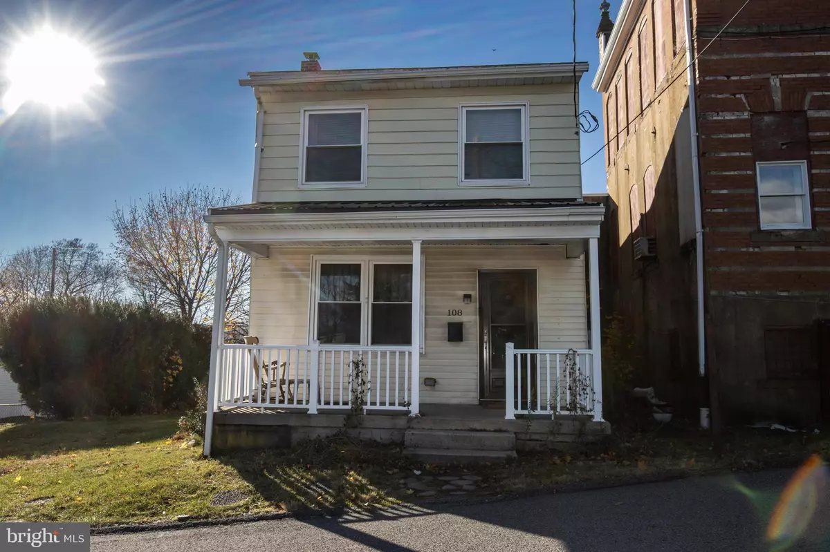 Frackville, PA 17931,108 S MIDDLE ST