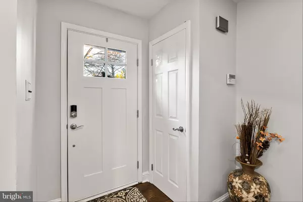 Haddonfield, NJ 08033,708 CRYSTAL LAKE