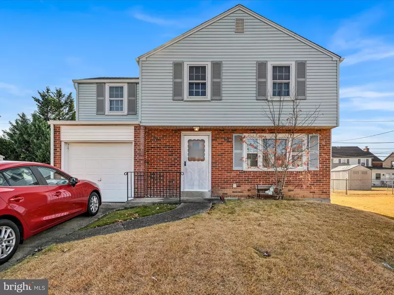 513 RIDLEY CIR, Morton, PA 19070