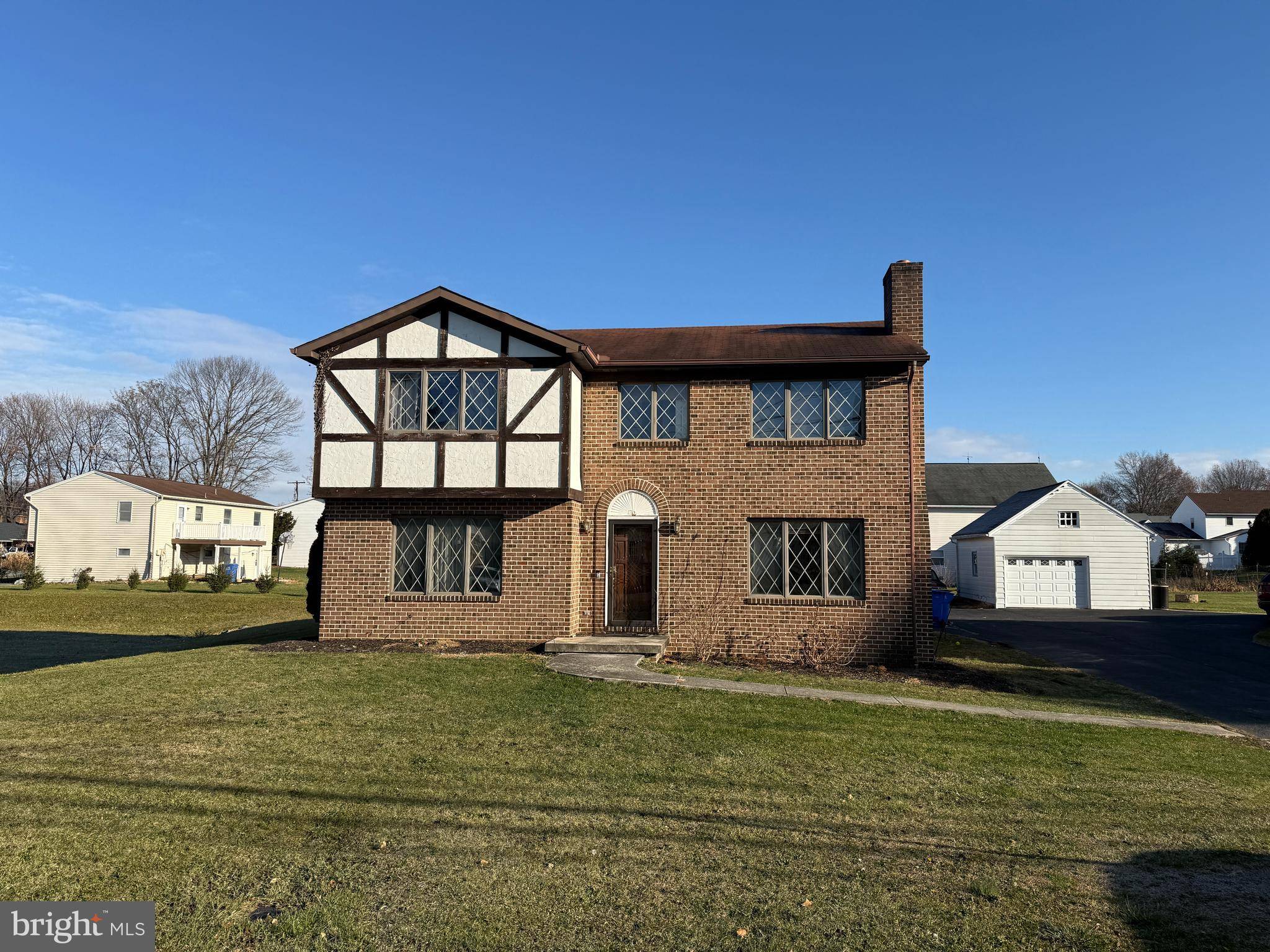 26 HOGESTOWN RD, Mechanicsburg, PA 17050