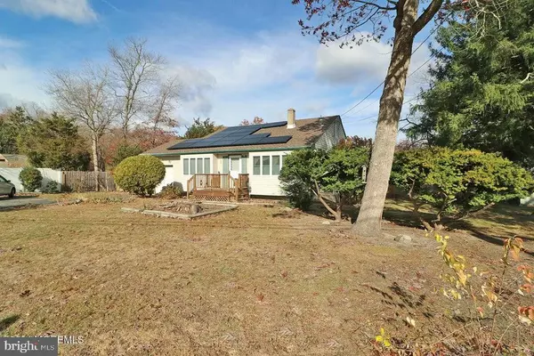 Toms River, NJ 08755,22 RAIL PL