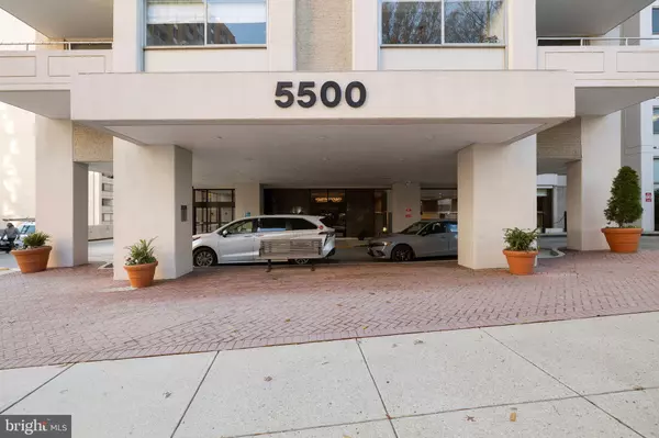 Chevy Chase, MD 20815,5500 FRIENDSHIP BLVD #1822N