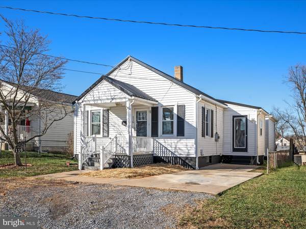 116 W 5TH AVE, Ranson, WV 25438