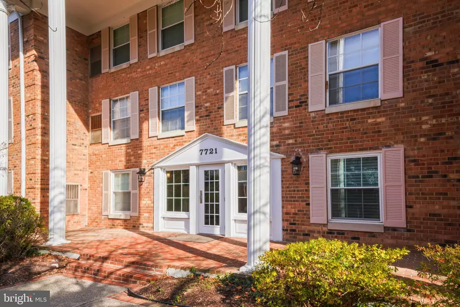 7721 TREMAYNE PL #309, Mclean, VA 22102