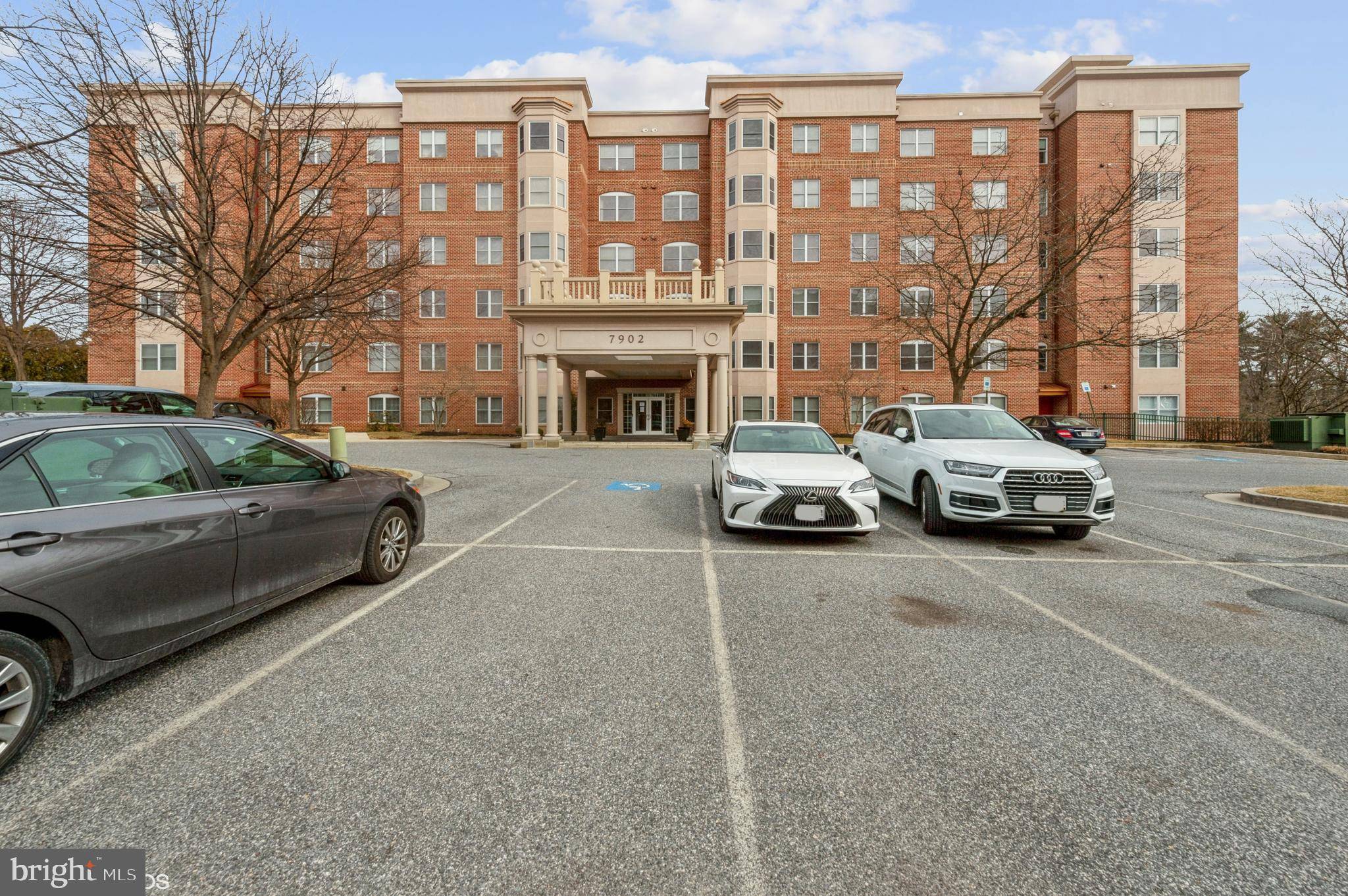 7902 BRYNMOR CT #201, Pikesville, MD 21208