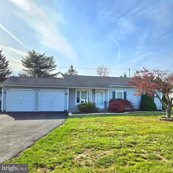 1852 FARMDALE RD, Jamison, PA 18929