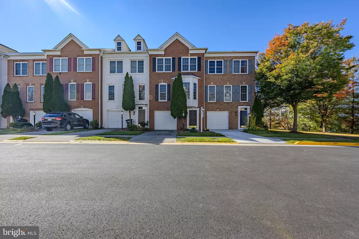 Herndon, VA 20171,2463 TERRA COTTA CIR