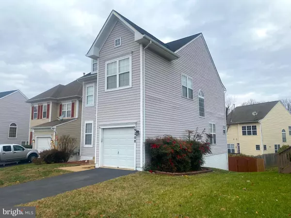 Manassas Park, VA 20111,9208 GREENSHIRE DR