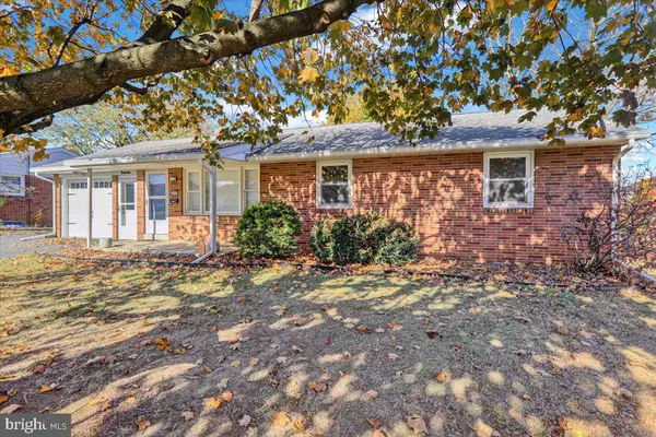 New Holland, PA 17557,405 W CONESTOGA ST