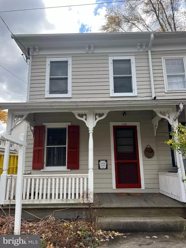 116 E JEFFERSON ST, Newtown, PA 18940