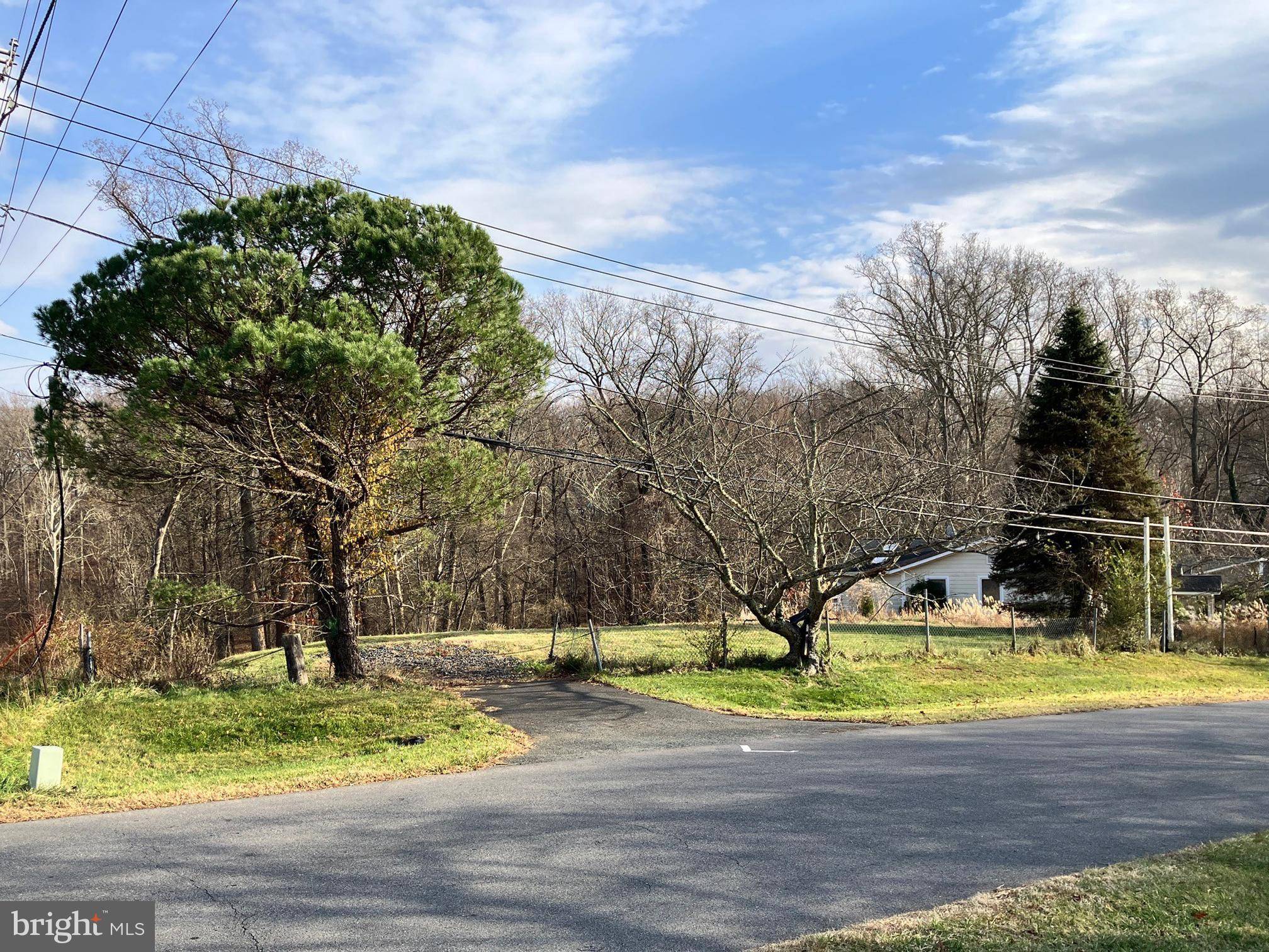 12313 SAINT JAMES RD, Potomac, MD 20854