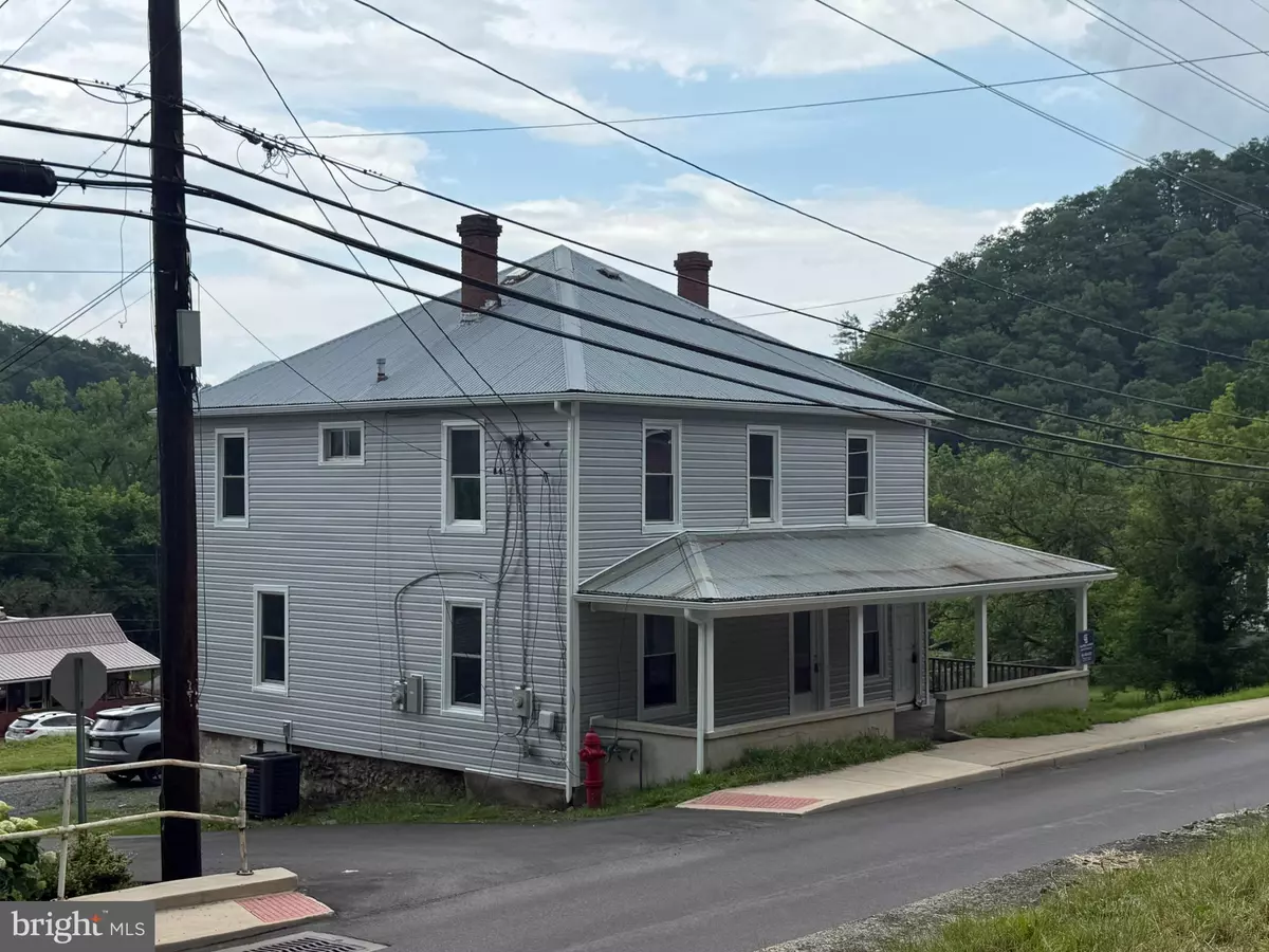 Keyser, WV 26726,609-605 ARMSTRONG ST