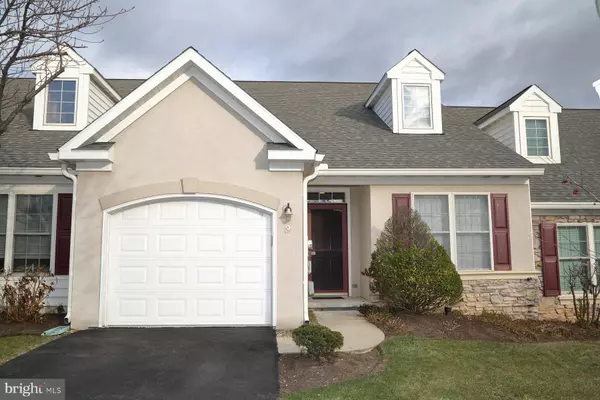 3 YORK CT, Lancaster, PA 17602