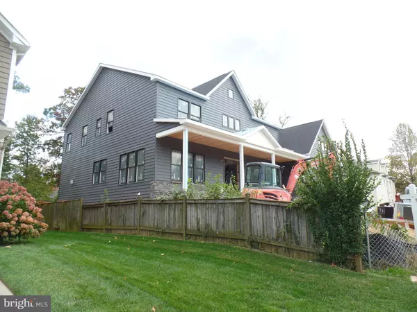 Falls Church, VA 22043,7631 LISLE AVE