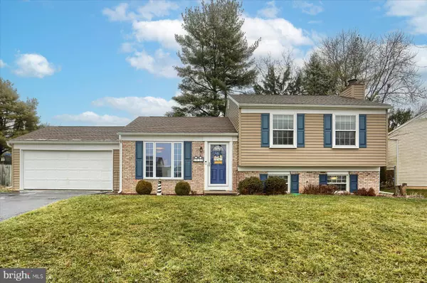 1539 CREEK BED DR, Harrisburg, PA 17110