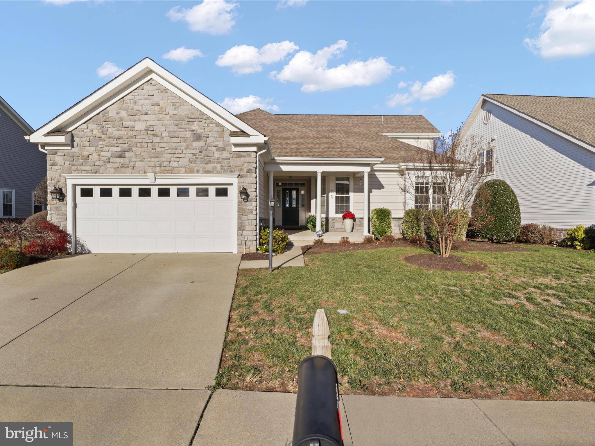6769 ARTHUR HILLS DR, Gainesville, VA 20155