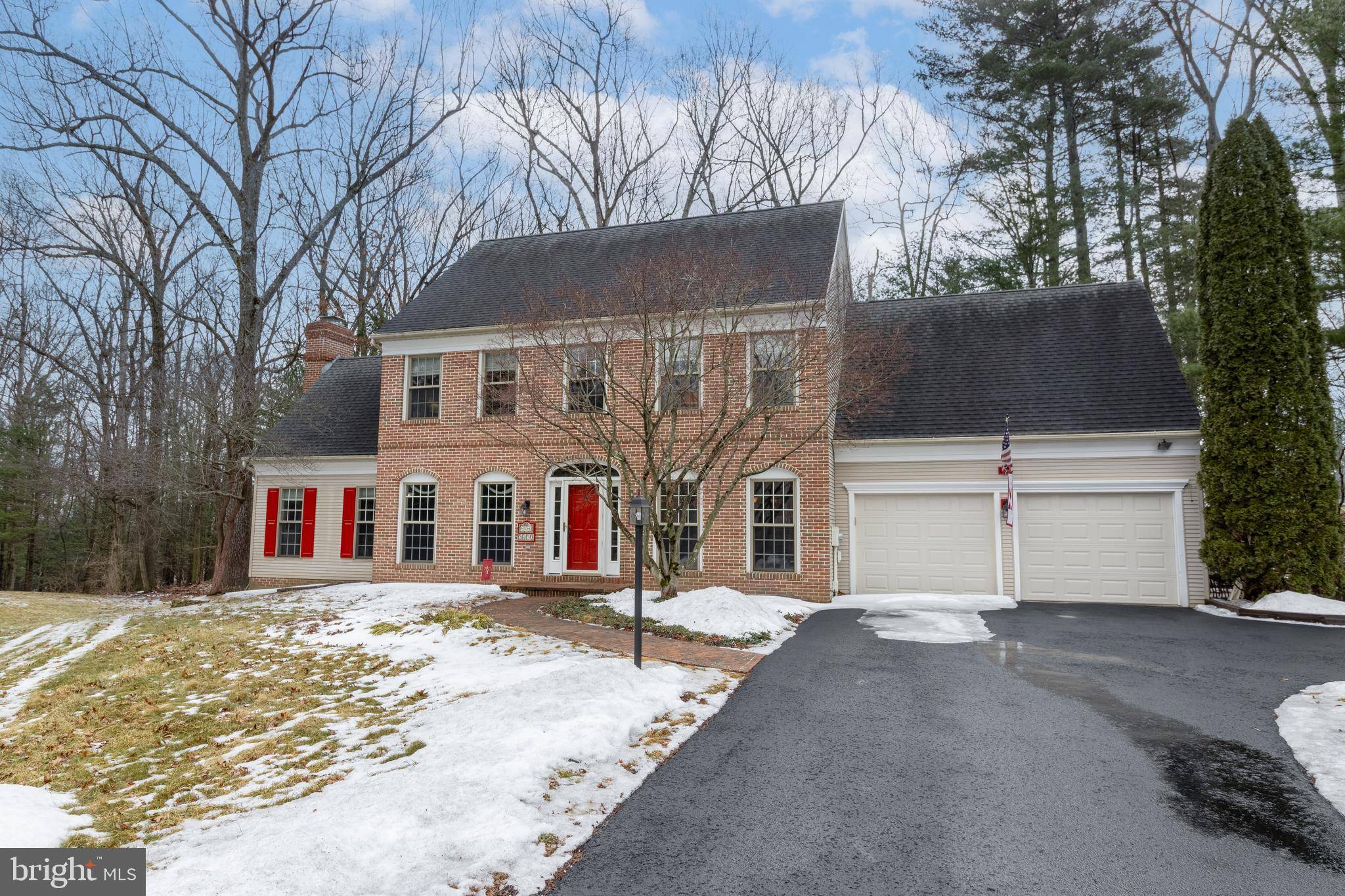 2470 OAK LEAF CT, State College, PA 16803