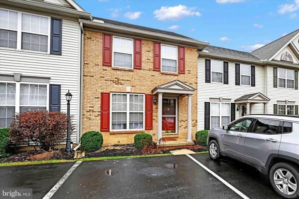 York, PA 17403,224 WHEATFIELD WAY #71D