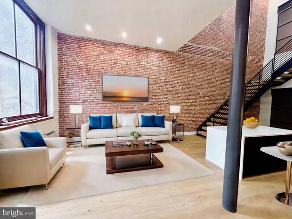 32 STRAWBERRY STREET ST #PENTHOUSE B, Philadelphia, PA 19106