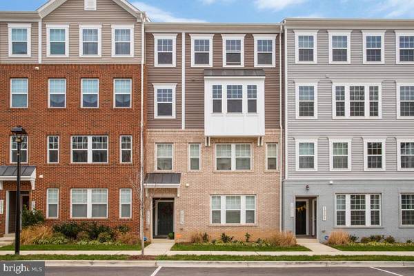 10513 JOHN GLENN ST, Lanham, MD 20706