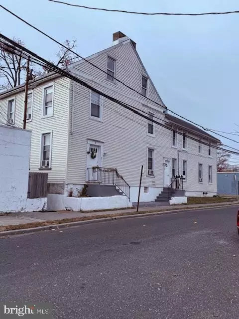 Woodbury, NJ 08096,301-305 S BROAD / 7-9 WES--305 301-305 S BROAD 7-9 WEST
