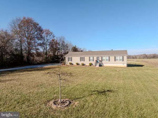 671 OAK HILL SCHOOL RD, Townsend, DE 19734