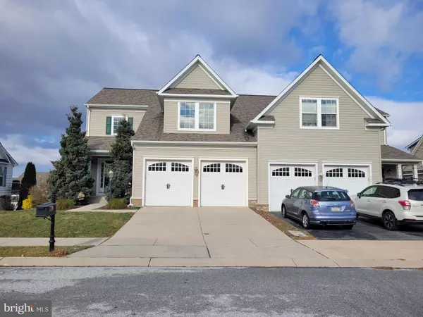 Seven Valleys, PA 17360,554 LAKE REDMAN CT