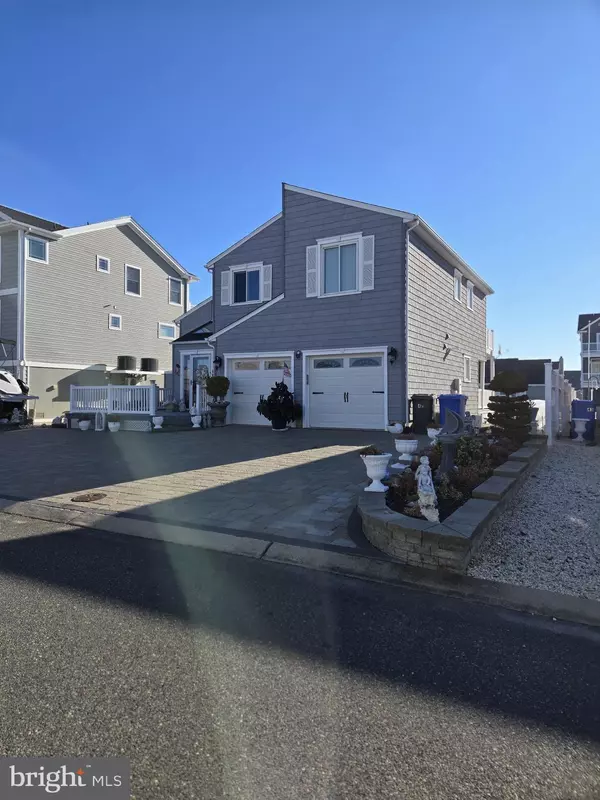 47 HENRY DR, Manahawkin, NJ 08050