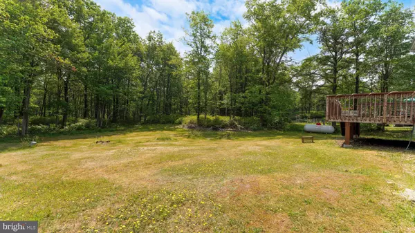 Long Pond, PA 18334,152 GRANITE RD