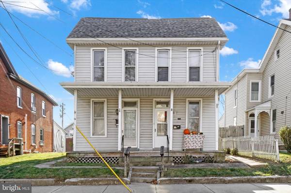 172-174 E HIGH ST,  Elizabethtown,  PA 17022