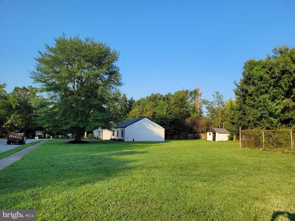 Carneys Point, NJ 08069,100 WISTERIA LN