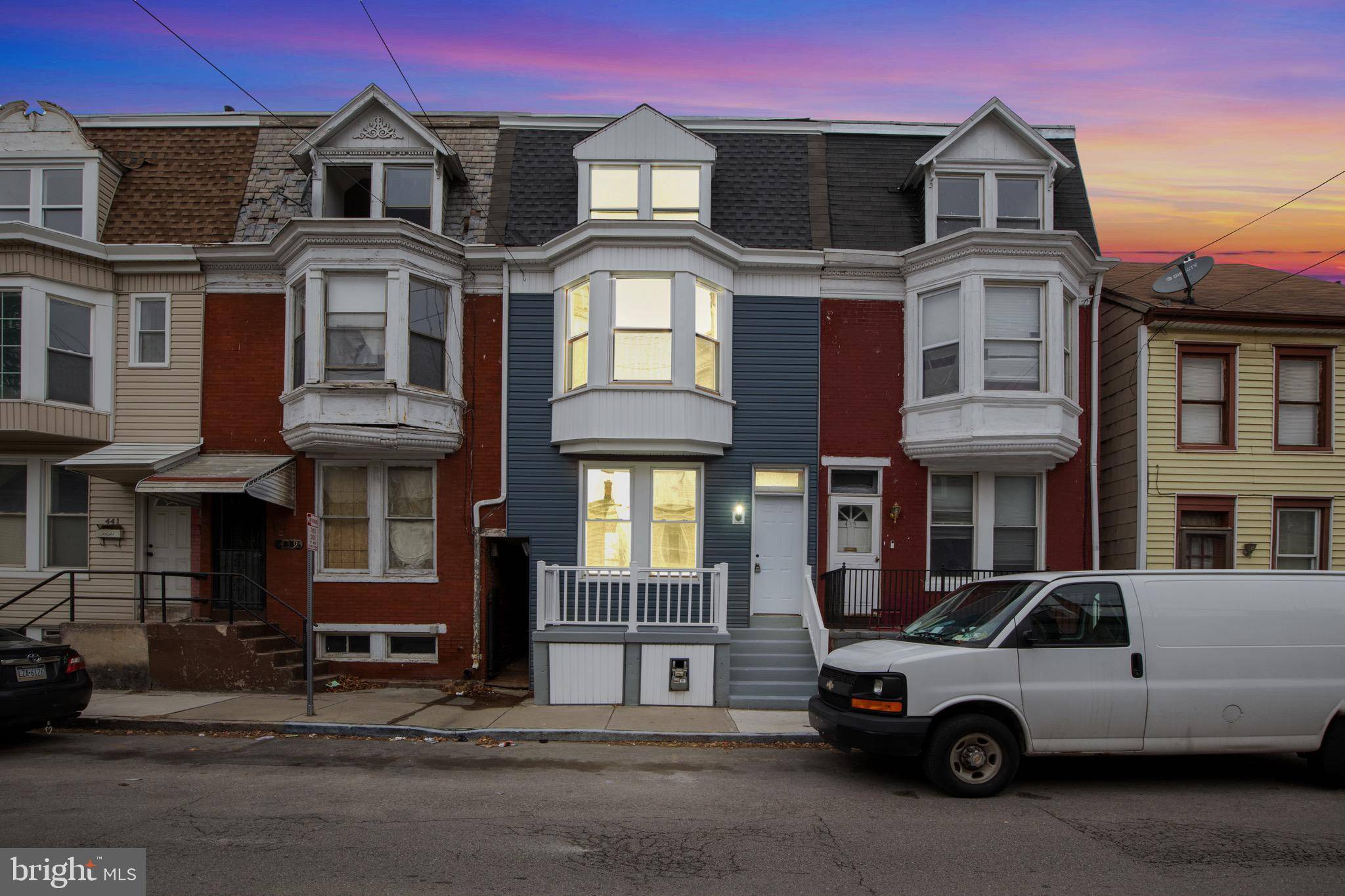 437 W COLLEGE AVE, York, PA 17401