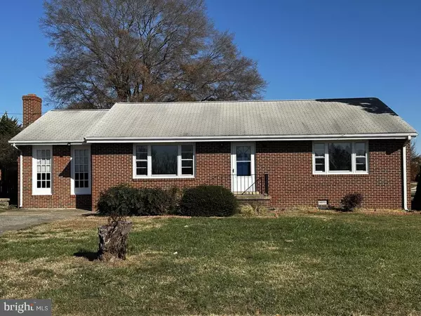 1900 BRISCOE LN, Fredericksburg, VA 22401