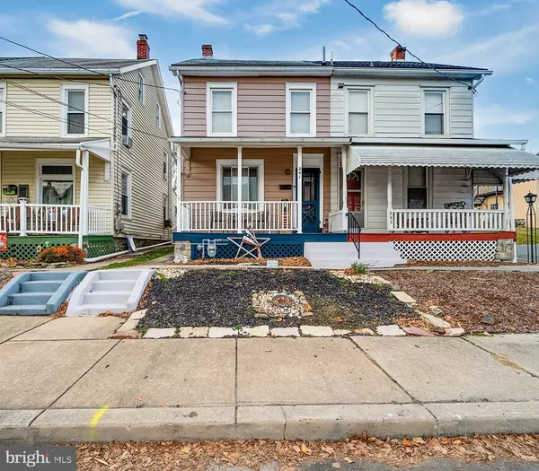 241 E WALNUT ST, Kutztown, PA 19530