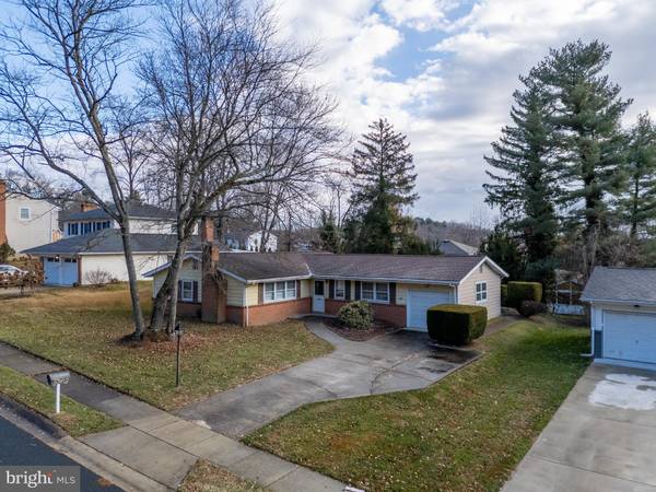 108 ARONIMINK DR, Newark, DE 19711