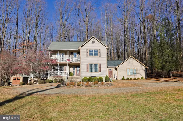 5578 PIGNUT MOUNTAIN DR, Warrenton, VA 20187