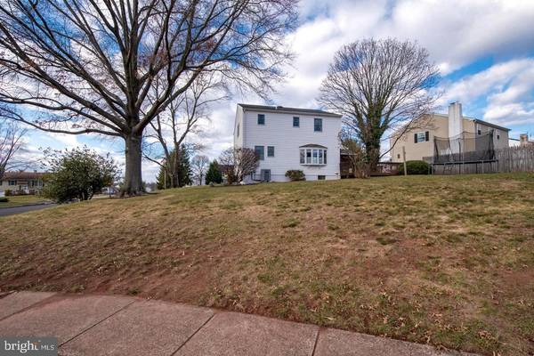 Royersford, PA 19468,23 COCHISE LN