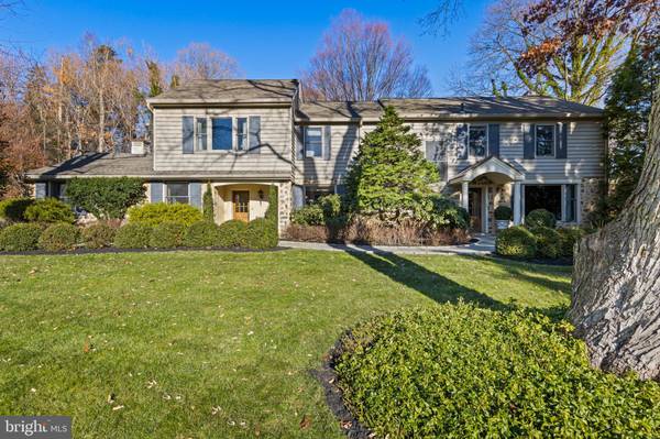 1633 LARK LN, Villanova, PA 19085