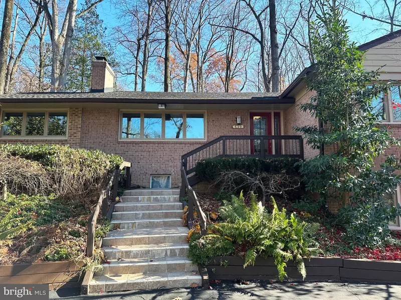 6423 CAVALIER CORRIDOR, Falls Church, VA 22044