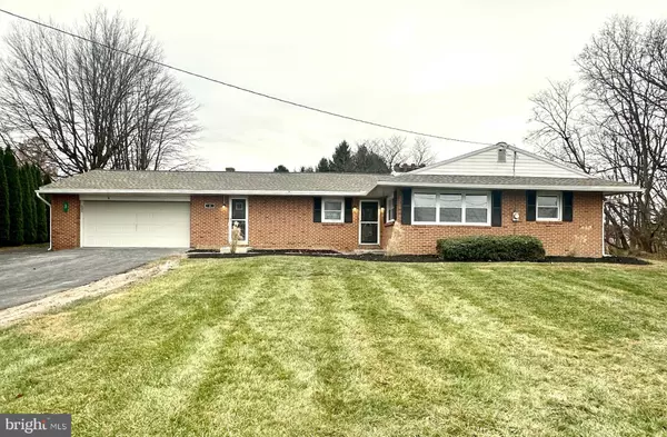 3 WALNUT LN, Mechanicsburg, PA 17050