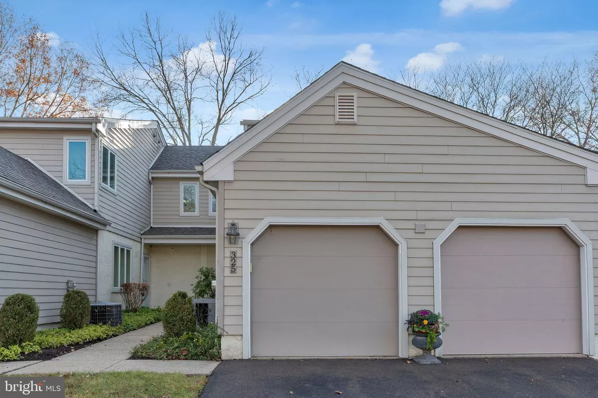 Doylestown, PA 18901,325 DORSET CT