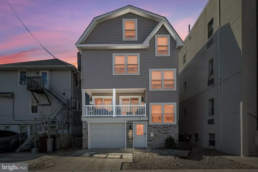 21 S WEYMOUTH AVE, Ventnor City, NJ 08406