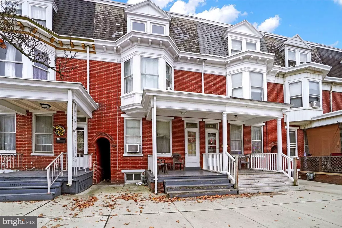 York, PA 17403,848 E PHILADELPHIA ST