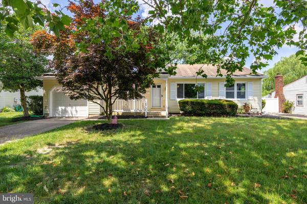 Clementon, NJ 08021,24 LINCOLN DR