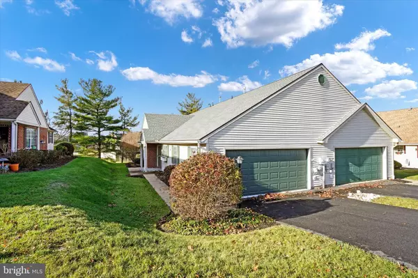 Dover, PA 17315,3258 FALCON LN